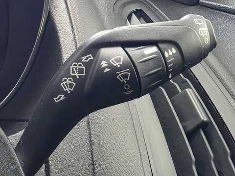 1.5 TDCi Zetec Hatchback 5dr Diesel Manual Euro 6 (s/s) (120 ps)