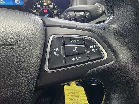 1.5 TDCi Zetec Hatchback 5dr Diesel Manual Euro 6 (s/s) (120 ps)