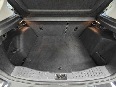 1.5 TDCi Zetec Hatchback 5dr Diesel Manual Euro 6 (s/s) (120 ps)