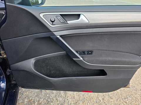 1.4 TSI BlueMotion Tech Match Hatchback 5dr Petrol Manual Euro 5 (s/s) (122 ps)