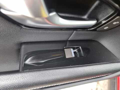 2.0 TD4 SE Tech SUV 5dr Diesel Manual 4WD Euro 6 (s/s) (180 ps)