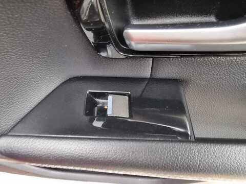 2.0 TD4 SE Tech SUV 5dr Diesel Manual 4WD Euro 6 (s/s) (180 ps)