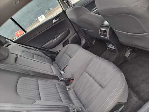 1.6 GDi 1 SUV 5dr Petrol Manual Euro 6 (130 bhp)