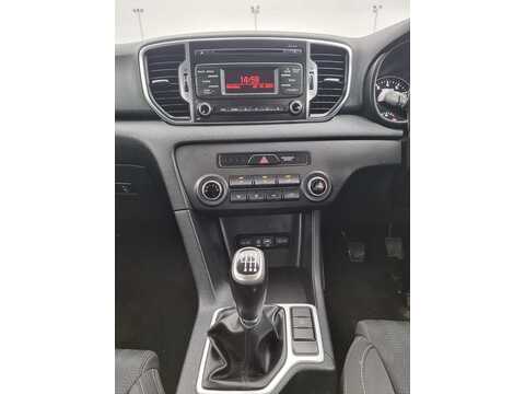 1.6 GDi 1 SUV 5dr Petrol Manual Euro 6 (130 bhp)