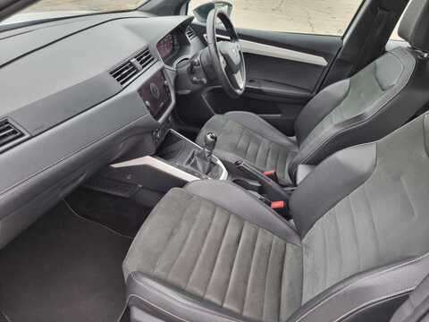 1.0 TSI GPF XCELLENCE Lux SUV 5dr Petrol Manual Euro 6 (s/s) (115 ps)