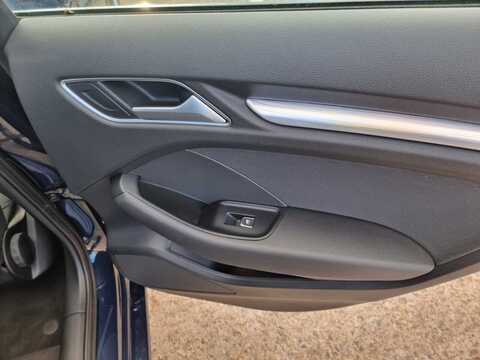 1.4 TFSI CoD Sport Sportback 5dr Petrol Manual Euro 6 (s/s) (150 ps)