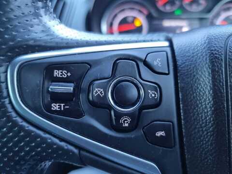 1.6 CDTi SRi VX Line Nav Hatchback 5dr Diesel Manual Euro 6 (s/s) (136 ps)