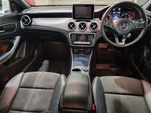 2.1 CLA200d Sport Coupe 4dr Diesel 7G-DCT Euro 6 (s/s) (136 ps)