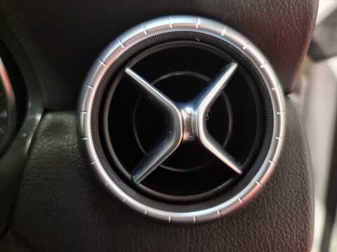 2.1 CLA200d Sport Coupe 4dr Diesel 7G-DCT Euro 6 (s/s) (136 ps)