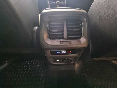 2.0 TDI R-Line Edition SUV 5dr Diesel DSG Euro 6 (s/s) (150 ps)