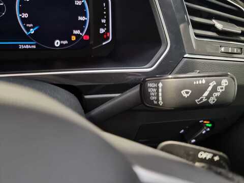 2.0 TDI R-Line Edition SUV 5dr Diesel DSG Euro 6 (s/s) (150 ps)