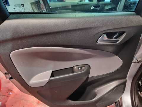 1.2 Turbo Sport Nav Premium SUV 5dr Petrol Manual Euro 6 (s/s) (110 ps)