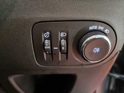 1.2 Turbo Sport Nav Premium SUV 5dr Petrol Manual Euro 6 (s/s) (110 ps)