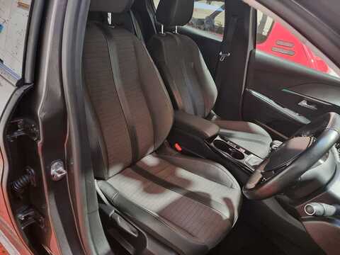 1.2 PureTech Allure Hatchback 5dr Petrol Manual Euro 6 (s/s) (100 ps)