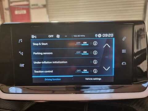 1.2 PureTech Allure Hatchback 5dr Petrol Manual Euro 6 (s/s) (100 ps)