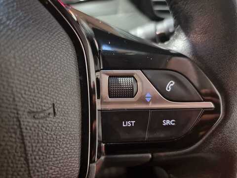 1.2 PureTech Allure Hatchback 5dr Petrol Manual Euro 6 (s/s) (100 ps)