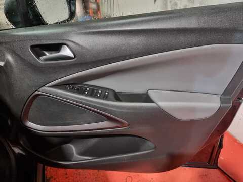 1.2 Elite SUV 5dr Petrol Manual Euro 6 (83 ps)