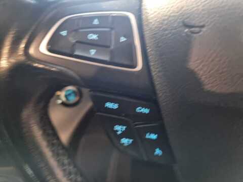 2.0 TDCi EcoBlue Zetec SUV 5dr Diesel Powershift AWD Euro 6 (s/s) (150 ps)