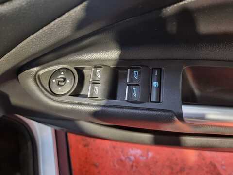 2.0 TDCi EcoBlue Zetec SUV 5dr Diesel Powershift AWD Euro 6 (s/s) (150 ps)