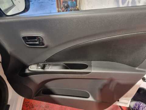 1.0 Dualjet SZ2 Hatchback 5dr Petrol Manual Euro 6 (s/s) (68 ps)