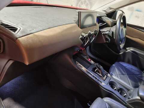 1.2 PureTech Prestige Crossback 5dr Petrol EAT8 Euro 6 (s/s) (130 ps)