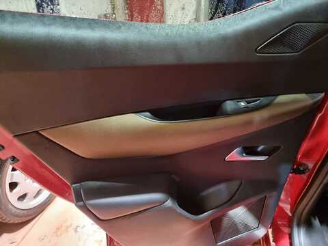 1.2 PureTech Prestige Crossback 5dr Petrol EAT8 Euro 6 (s/s) (130 ps)