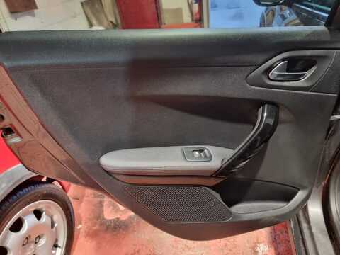 1.2 PureTech GPF GT Line SUV 5dr Petrol Manual Euro 6 (s/s) (130 ps)