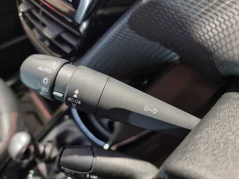 1.2 PureTech GPF GT Line SUV 5dr Petrol Manual Euro 6 (s/s) (130 ps)