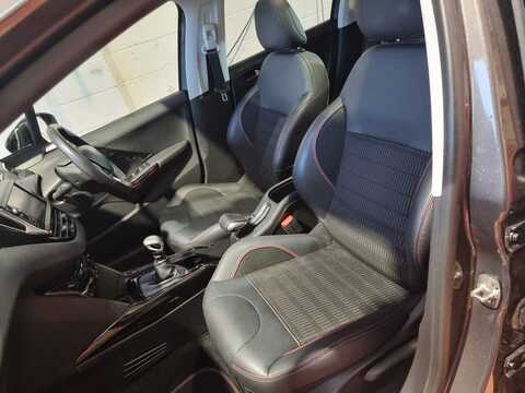 1.2 PureTech GPF GT Line SUV 5dr Petrol Manual Euro 6 (s/s) (130 ps)