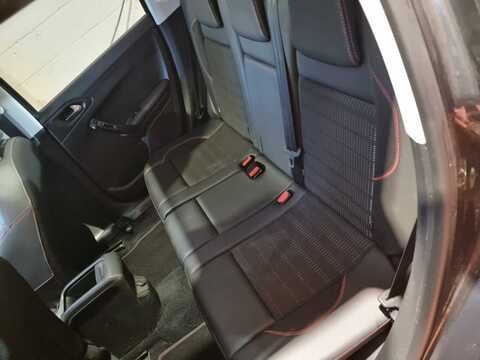 1.2 PureTech GPF GT Line SUV 5dr Petrol Manual Euro 6 (s/s) (130 ps)