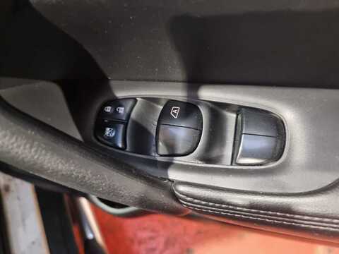 1.6 dCi n-tec SUV 5dr Diesel Manual Euro 6 (s/s) (130 ps)