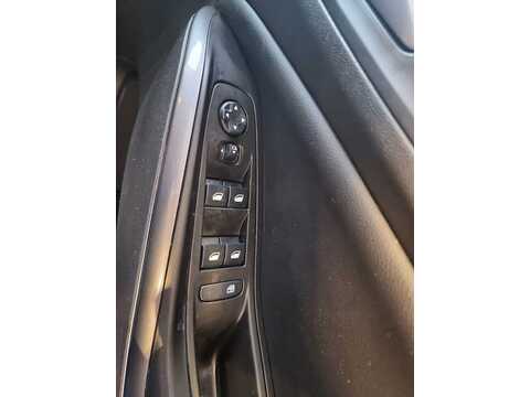 1.2 Turbo GPF Tech Line Nav SUV 5dr Petrol Manual Euro 6 (s/s) (130 ps)