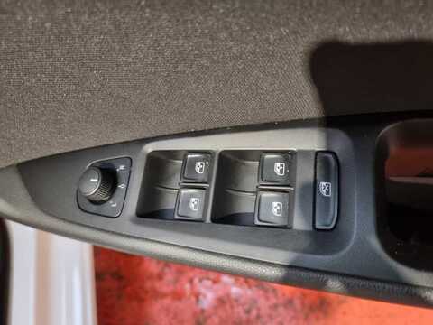 1.2 TSI SE Sport Tourer 5dr Petrol Manual Euro 6 (s/s) (110 ps)