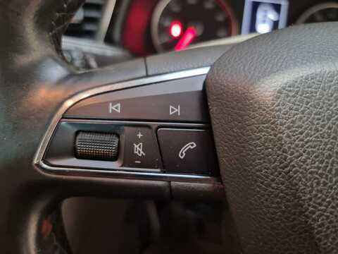 1.2 TSI SE Sport Tourer 5dr Petrol Manual Euro 6 (s/s) (110 ps)