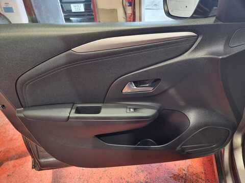 1.2 Turbo SRi Nav Premium Hatchback 5dr Petrol Manual Euro 6 (s/s) (100 ps)