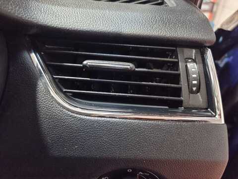 1.0 TSI SE Technology Hatchback 5dr Petrol Manual Euro 6 (s/s) (115 ps)