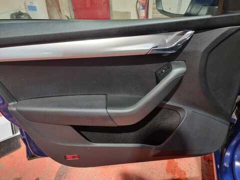 1.0 TSI SE Technology Hatchback 5dr Petrol Manual Euro 6 (s/s) (115 ps)