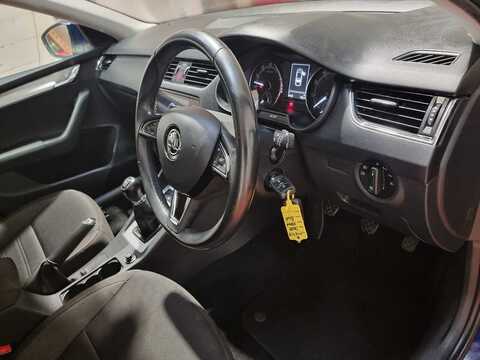 1.0 TSI SE Technology Hatchback 5dr Petrol Manual Euro 6 (s/s) (115 ps)