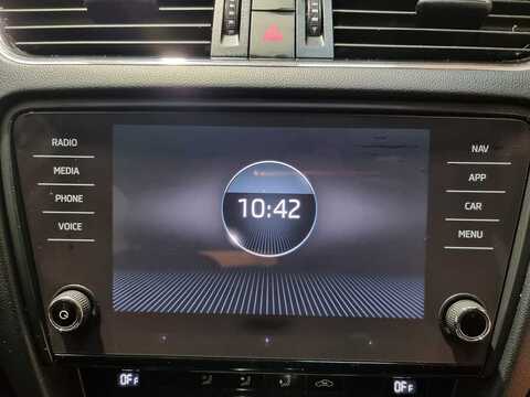 1.0 TSI SE Technology Hatchback 5dr Petrol Manual Euro 6 (s/s) (115 ps)