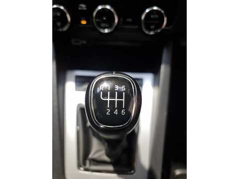 1.0 TSI SE Technology Hatchback 5dr Petrol Manual Euro 6 (s/s) (115 ps)