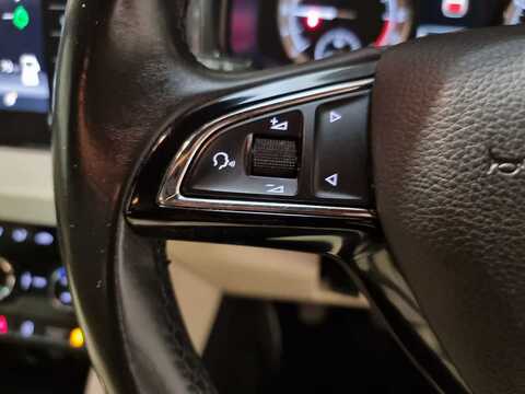 1.6 TDI SE L SUV 5dr Diesel Manual Euro 6 (s/s) (115 ps)