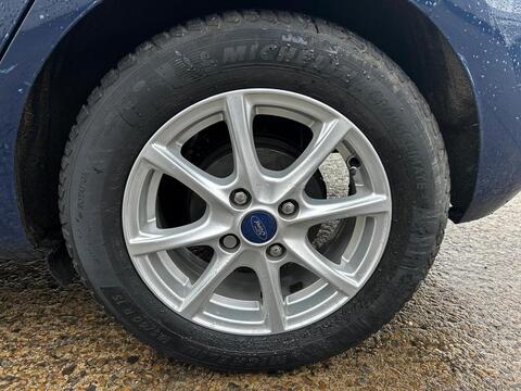 1.1 Ti-VCT Zetec Hatchback 5dr Petrol Manual Euro 6 (s/s) (85 ps)