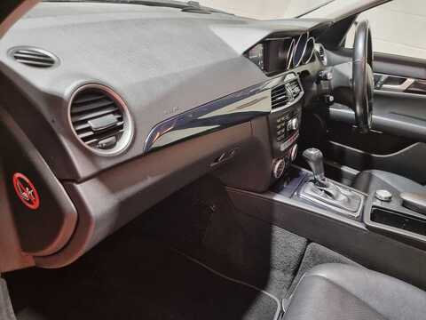 2.1 C220 CDI Executive SE Estate 5dr Diesel G-Tronic+ Euro 5 (s/s) (170 ps)