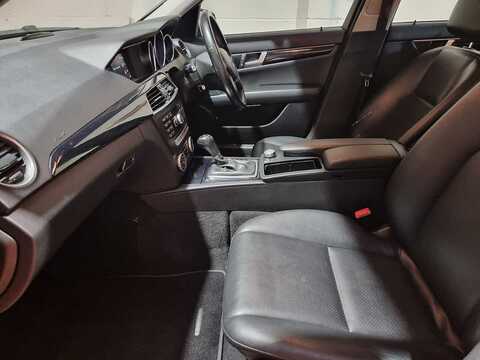 2.1 C220 CDI Executive SE Estate 5dr Diesel G-Tronic+ Euro 5 (s/s) (170 ps)