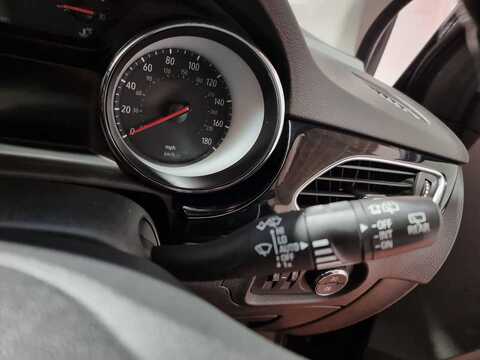 1.4i Turbo SRi Hatchback 5dr Petrol Manual Euro 6 (150 ps)