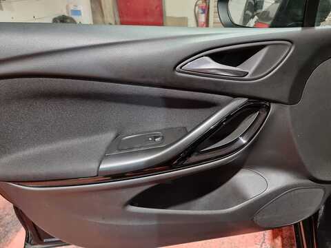 1.4i Turbo SRi Hatchback 5dr Petrol Manual Euro 6 (150 ps)