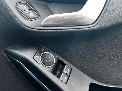 1.0T EcoBoost ST-Line Hatchback 3dr Petrol Manual Euro 6 (s/s) (125 ps)