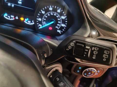 1.0 EcoBoost Zetec Navigation 1.0 5dr Hatchback Manual Petrol