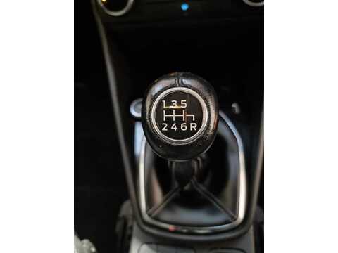 1.0 EcoBoost Zetec Navigation 1.0 5dr Hatchback Manual Petrol