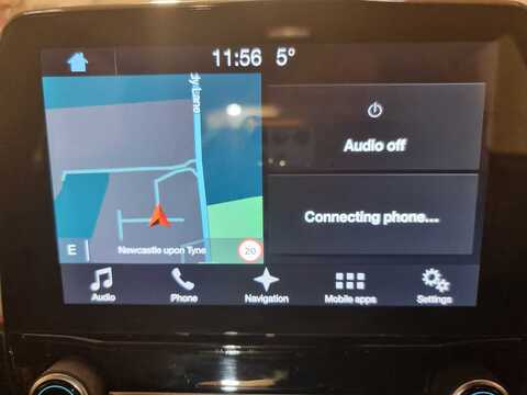 1.0 EcoBoost Zetec Navigation 1.0 5dr Hatchback Manual Petrol